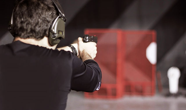 Стрельба из боевого оружия. Боевой тир в Саратове. Ultra Подарки. Стрельба из боевого оружия #в Томске#в. Попробуйте настоящую стрельбу из огнестрельного оружия в боевом тире. UltraPodarki.ru 8 800 505 95 30.. Стрельба из боевого оружия Саратов, боевой тир Саратов, стрельба из огнестрельного оружия Саратов, Стрельба из боевого оружия, Стрельба Саратов, стрельба из пистолета Саратов, стрельба из карабина Саратов, стрельба из снайперской винтовки Саратов