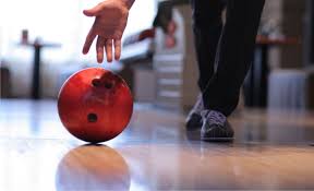 Игра в боулинг в Саратове.Ultra Подарки. Игра в боулинг в Саратове. Сервис: UltraPodarki.ru 8 800 505 95 30. Игра в боулинг, игра в боулинг Саратов, боулинг Саратов, купить боулинг Саратов, играть в боулинг, играть в боулинг Саратов