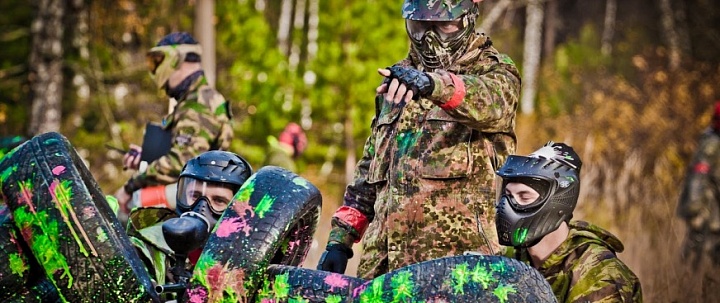 Игра в пейнтбол в Саратове. Ultra Подарки. Купить пейнтбол в Саратове. Стрельба из пневматической винтовки в пейнтбольном клубе, игра в пейнтбол - цены. Сервис UltraPodarki.ru 8 800 505 95 30. Пейнтбол, пейнтбол Саратов, игра в пейнтбол, игра в пейнтбол Саратов, купить пейнтбол, купить пейнтбол Саратов, пейнтбольный клуб, пейнтбольный клуб Саратов, пейнтбольный маркер, пейнтбольный маркер Саратов