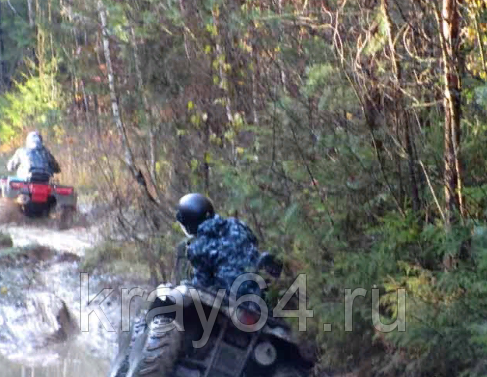 Прокат квадроциклов летом в Саратове. Сервис Ultra Подарки. Подарочный сертификат на прокат квадроциклов летом и зимой в Саратове. Закажите катание на квадроциклах недорого и наслаждайтесь активным отдыхом с друзьями. Выбирайте живописные маршруты для езды на квадроциклах. Сервис UltraPodarki.ru 8800-505-9530. Катание на квадроциклах, Прокат квадроциклов, езда на квадроцикле, прокат квадроциклов Саратов, катание на квадроциклах Саратов, Катание на квадроциклах летом, Катание на квадроциклах зимой, Сертификат на катание на квадроциклах