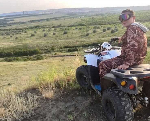 Катание на квадроциклах в Саратове. Подарочные сертификаты Ultra Подарки. Подарочный сертификат на катание на квадроциклах в Саратове. Закажите прокат квадроциклов и наслаждайтесь активным отдыхом с друзьями. Выбирайте живописные маршруты для езды на квадроциклах. Сервис UltraPodarki.ru 8 800 505 95 30. Катание на квадроциклах, катание на квадроциклах Саратов, прокат квадроциклов, прокат квадроциклов Саратов, езда на квадроцикле, езда на квадроцикле Саратов, катание на квадроциклах зимой, Катание на квадроциклах летом, сертификат на катание на квадроциклах, сертификат квадроциклы, сертификат квадроциклы Саратов
