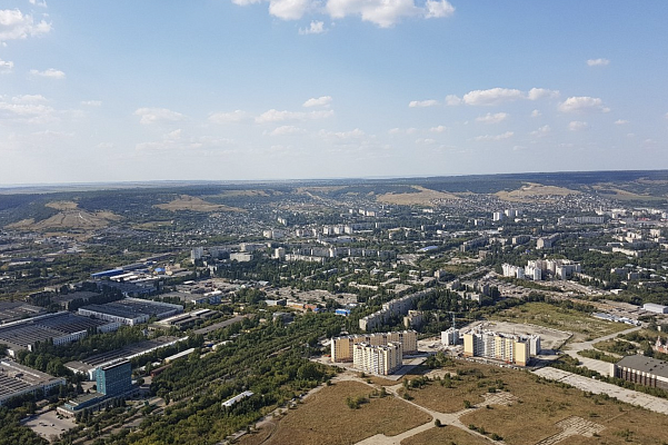Полёт с инструктором на параплане в Саратове. Ultra Подарки. Полёт с инструктором на параплане в Саратове. Попробуйте полёт на двухместном параплане над столицей. Сервис: UltraPodarki.ru 8 800 505 95 30. Полёт на параплане, полёт на параплане Саратов, полёт с инструктором на параплане Саратов, полёт с инструктором на параплане, параплан Саратов, параплан, парапланеризм Саратов, купить параплан Саратов