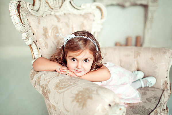 Профессиональная фотосессия в студии Саратова. Ultra Подарки. Профессиональная фотосессия в Саратове. Фотосессия в студии Саратова с профессиональными фотографами. Сервис UltraPodarki.ru 8 800 505 95 30. Профессиональная фотосессия в Саратове, фотосессия, профессиональная фотосессия в студии, фотосессия в студии Саратов, фотосессия для девушки Саратов, фотосессия Саратов, фотосессия для мужчины Саратов, фотосессия для женщины Саратов, женская фотосессия Саратов